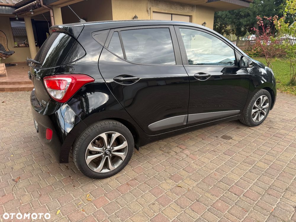 Hyundai i10 - 15