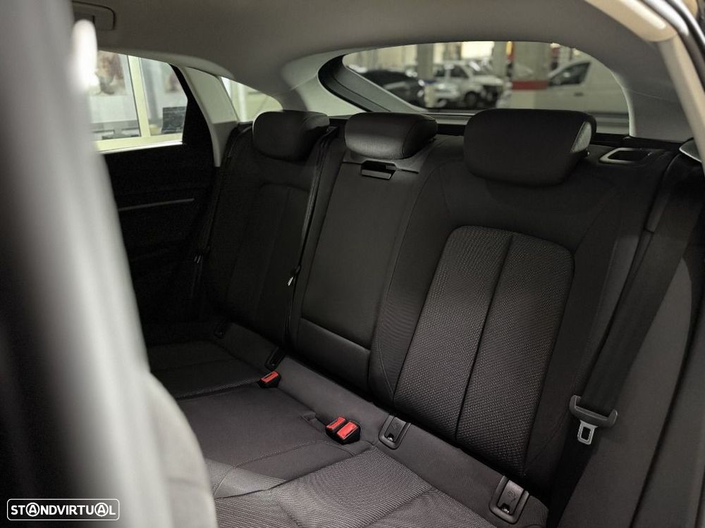 Audi Q8 e-Tron Sportback 55 quattro Advanced - 7