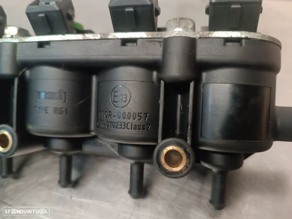 REGUA DE INJECÇÃO / INJEÇÃO GPL MED 110R-000057 67R-010233 - 3