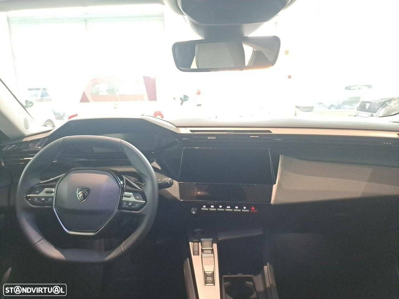 Peugeot 408 1.2 PureTech Allure EAT8 - 8