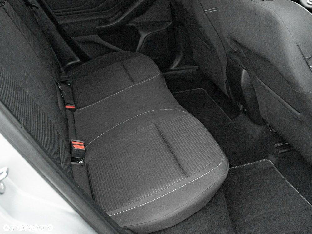 Ford Focus SW 1.0 EcoBoost Titanium X - 27