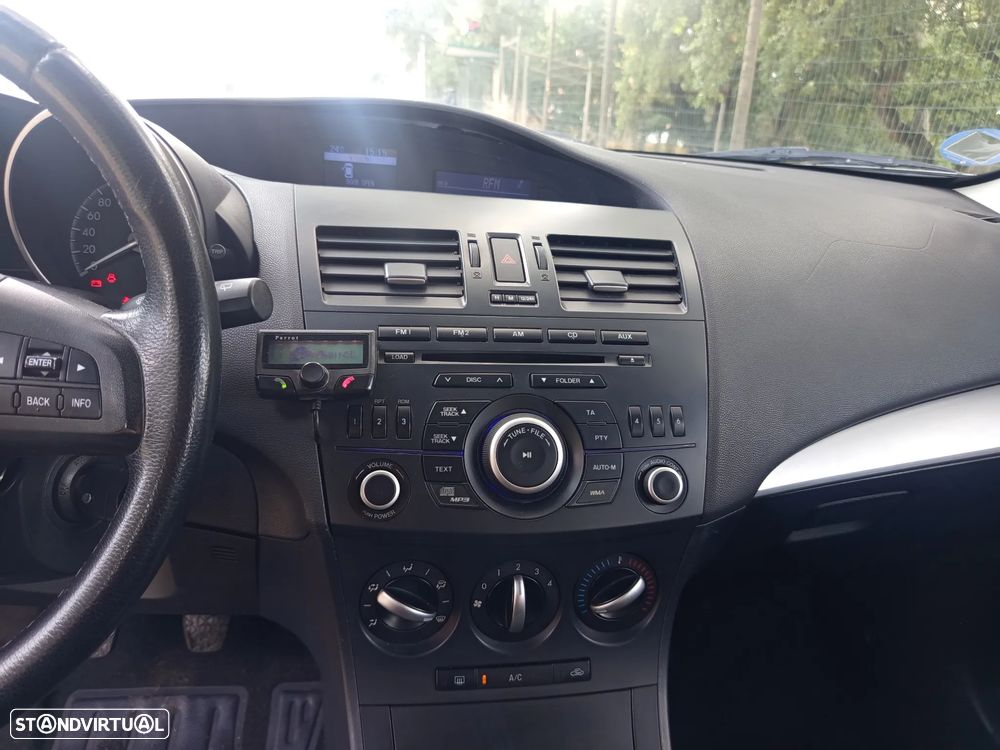 Mazda 3 Hatchback MZ-CD 1.6 Sport - 15