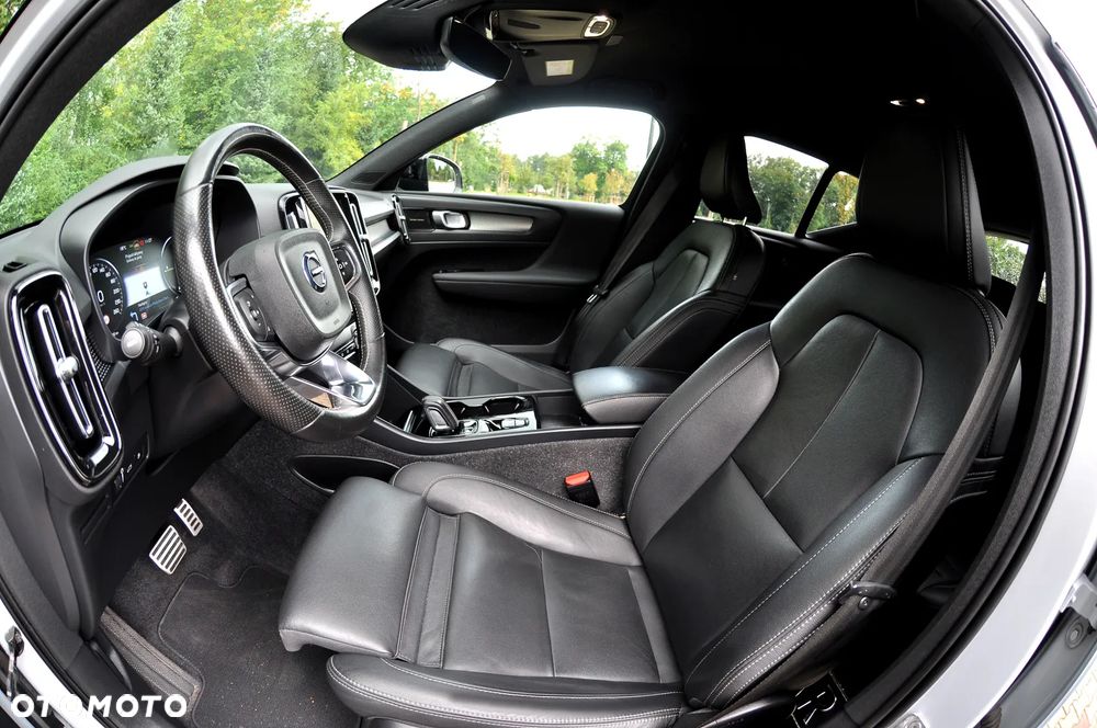 Volvo XC 40 T4 Recharge DKG RDesign Expression - 31