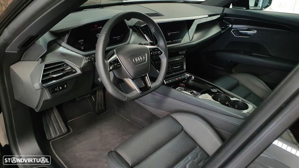 Audi e-tron GT quattro - 12