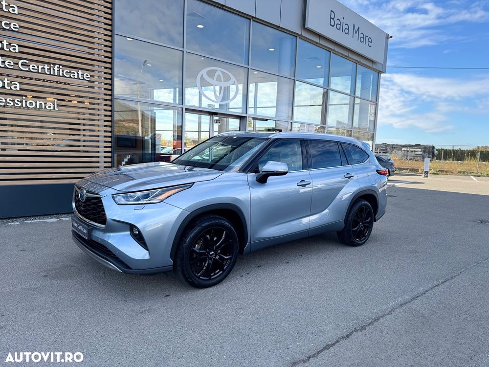 Toyota Highlander 2022 photo 2