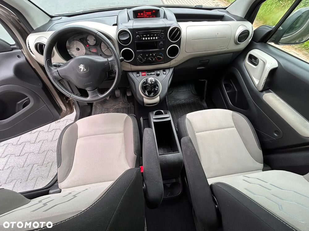 Peugeot Partner - 23