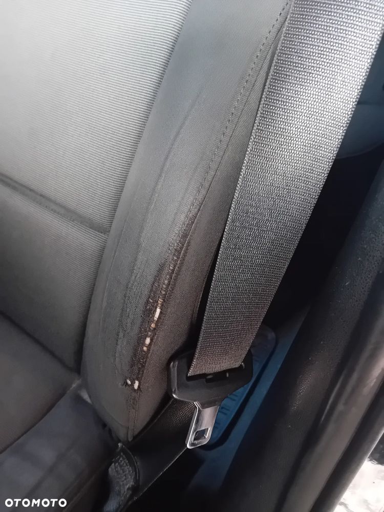 BMW Seria 1 116i - 15