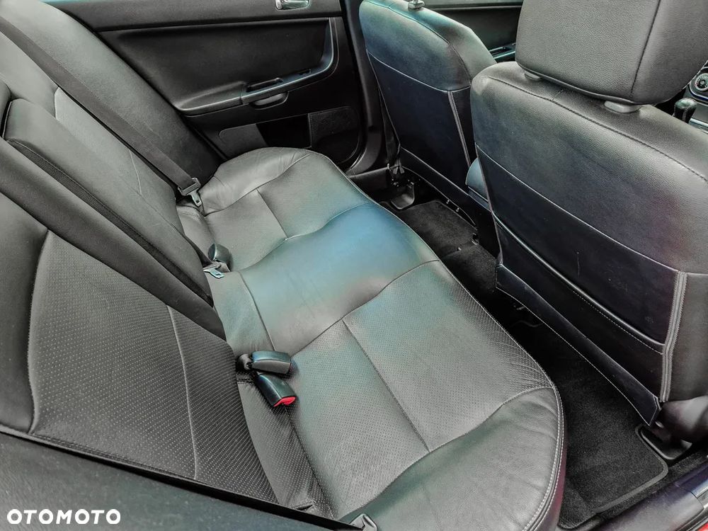 Mitsubishi Lancer 1.8 Instyle NAVI - 9