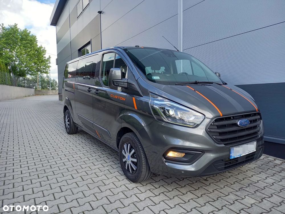 Ford Transit Custom 310 L2H1 Limited - 1