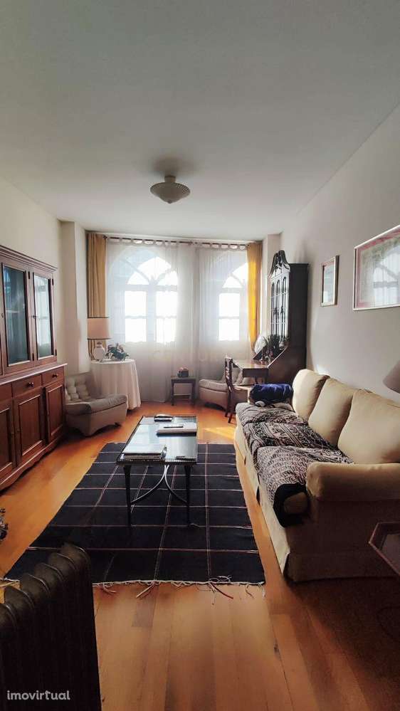 Prédio em Propriedade Horizontal no Coração do Centro Histórico de Bra - Grande imagem: 3/15