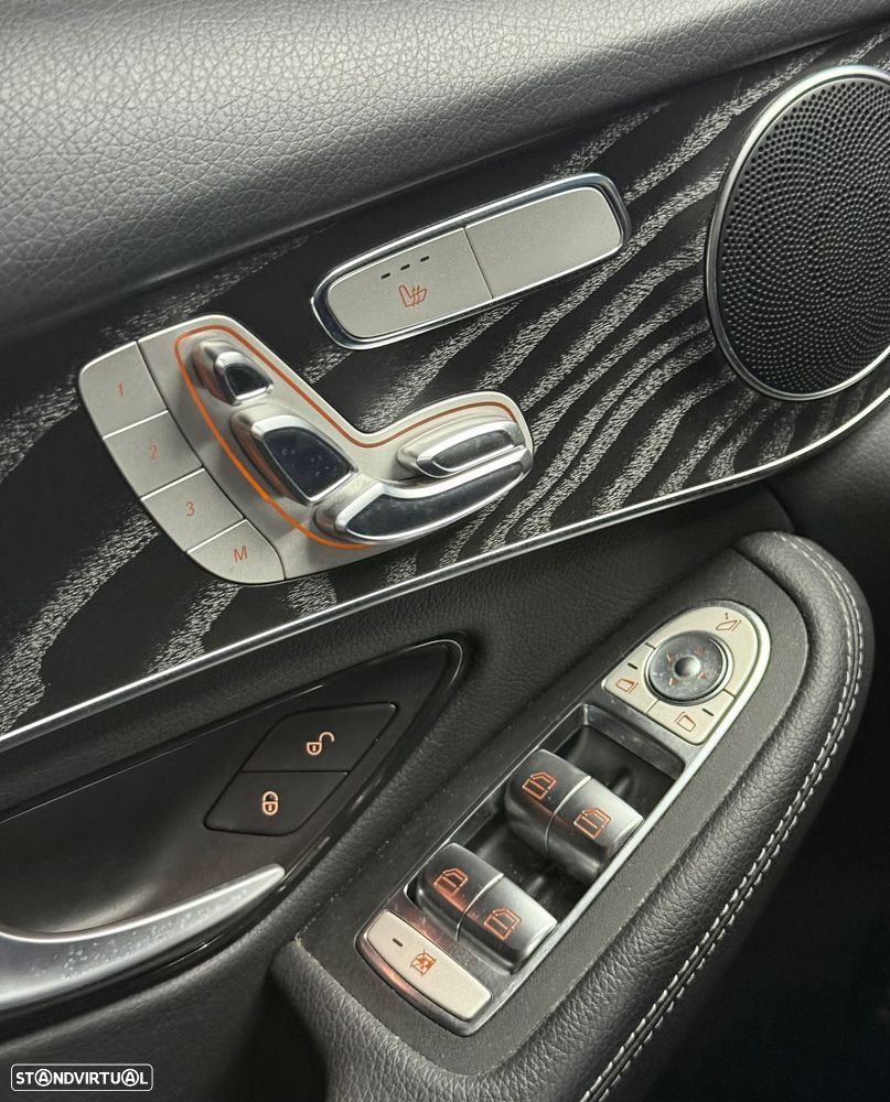 Mercedes-Benz GLC 300 de 4Matic 9G-TRONIC AMG Line - 14