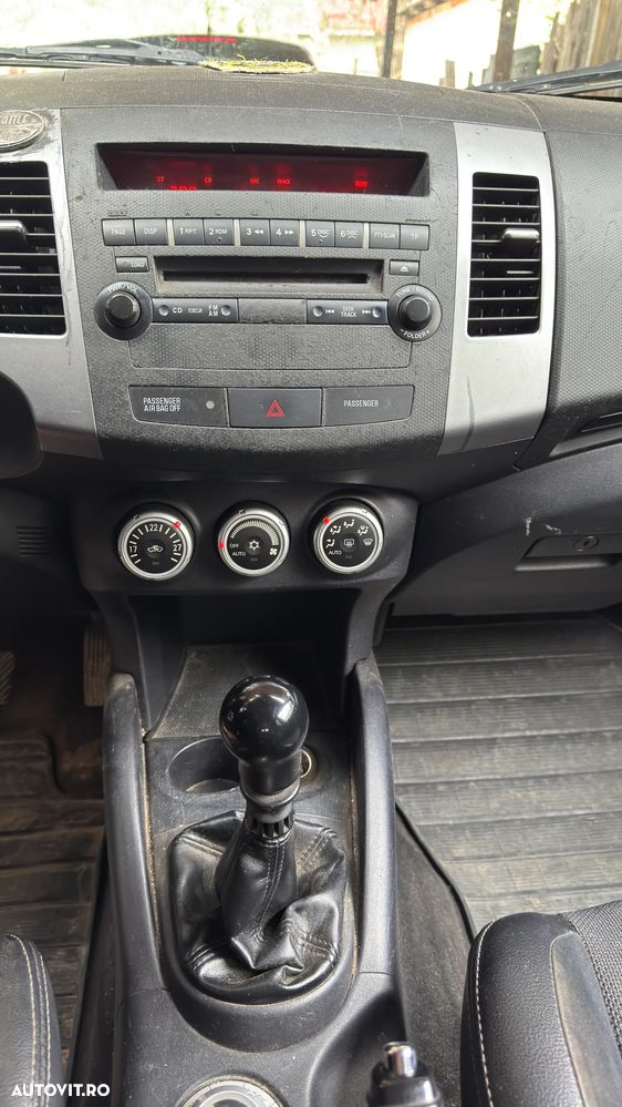 Citroën C-Crosser 2.2 HDI Confort - 13