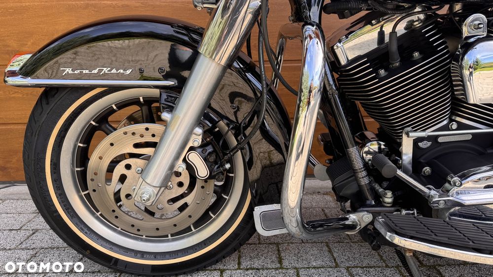 Harley-Davidson Touring Road King - 30