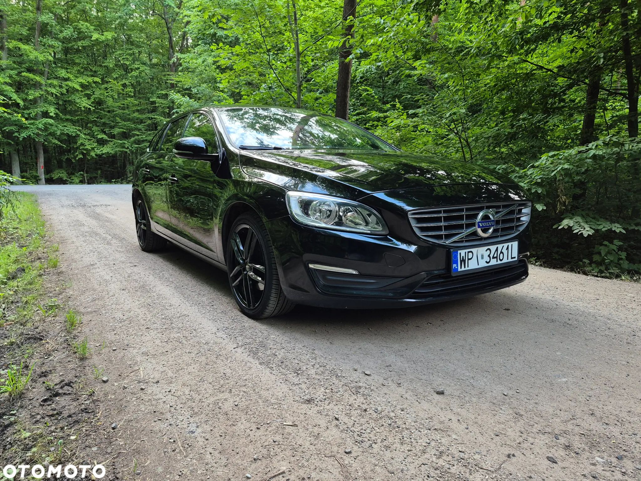 Volvo V60 D3 Drive-E Kinetic - 1