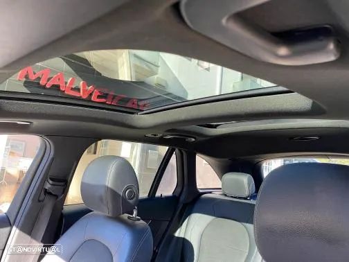 Mercedes-Benz GLC 250 d 4Matic 9G-TRONIC AMG Line - 27