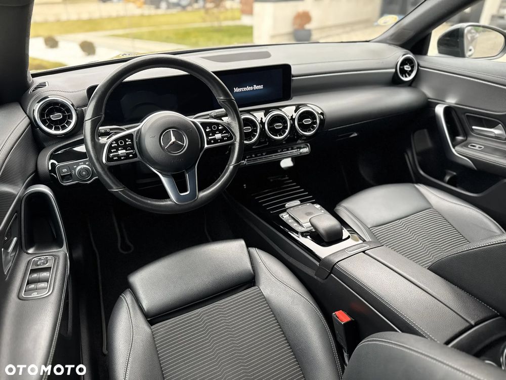 Mercedes-Benz CLA 200 d 8G-DCT Special Edition - 25