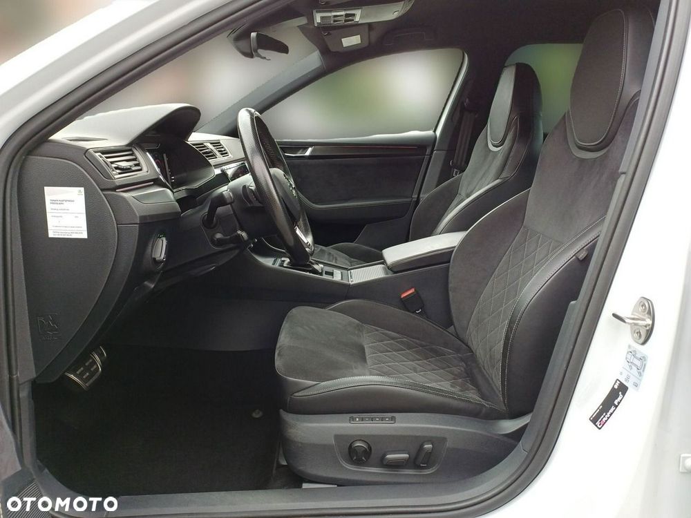 Skoda Superb 2.0 TSI 4x4 DSG Sportline - 9