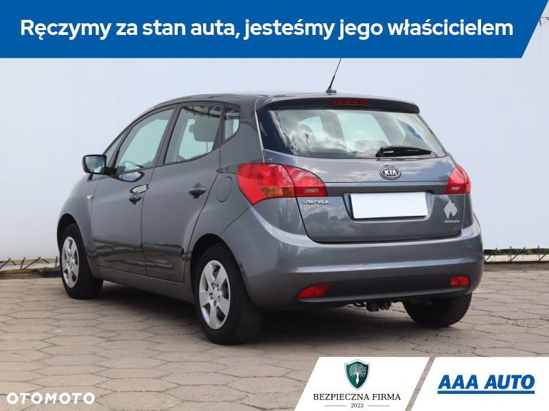 Kia Venga - 6