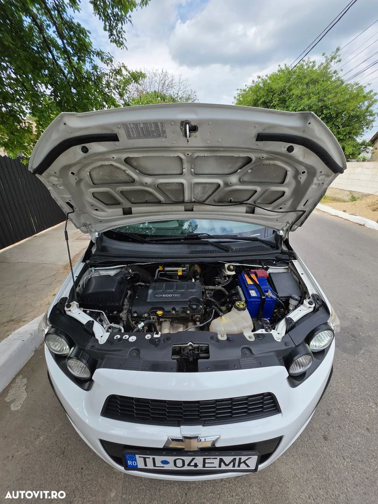 Chevrolet Aveo 1.2 DOHC 86 CP MT5 LT - 16