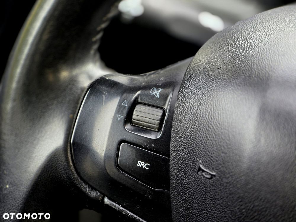 Peugeot 208 PureTech 82 Start & Stop Style - 21