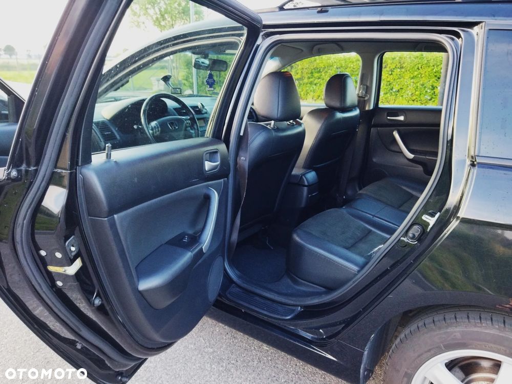 Honda Accord 2.0 i Sport - 9