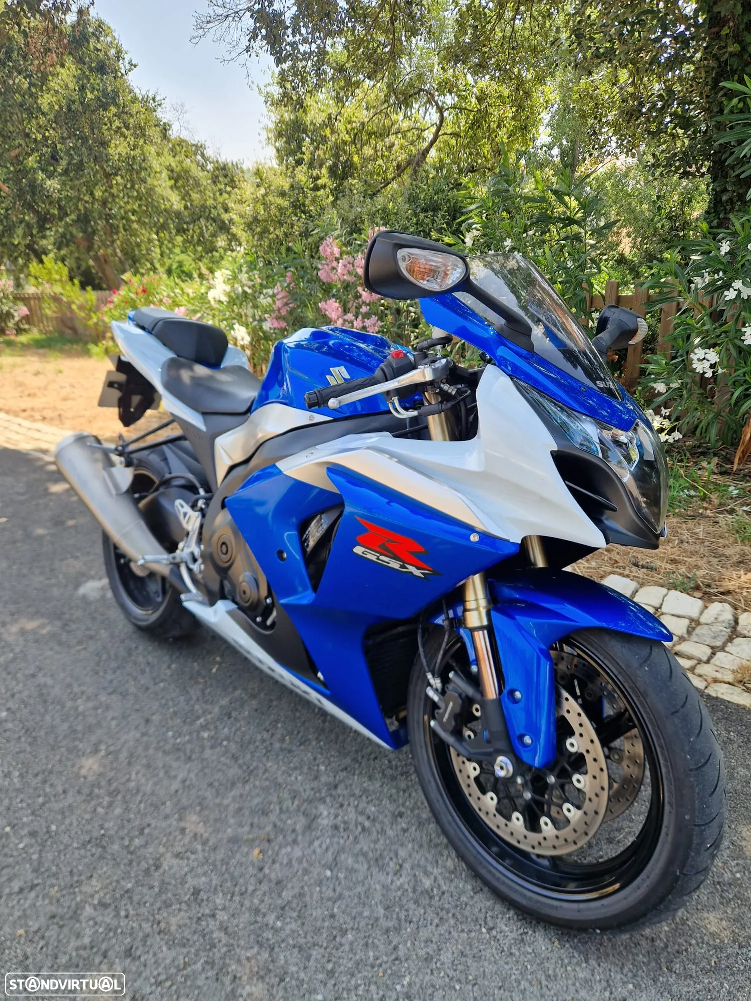 Suzuki GSX-R 1000 Possível Financiamento - 3