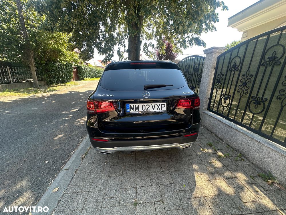 Mercedes-Benz GLC - 3