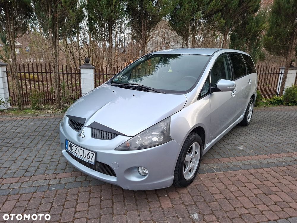 Mitsubishi Grandis - 4
