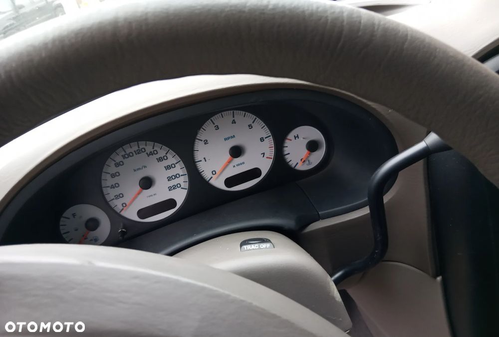 Chrysler Grand Voyager 3.3 Limited - 9