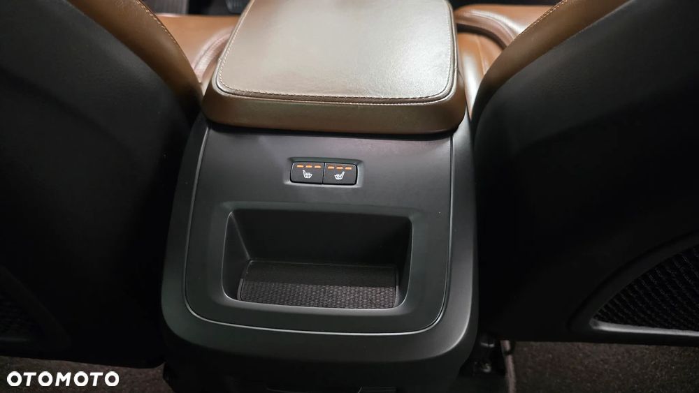 Volvo XC 90 D5 AWD Geartronic Inscription - 17