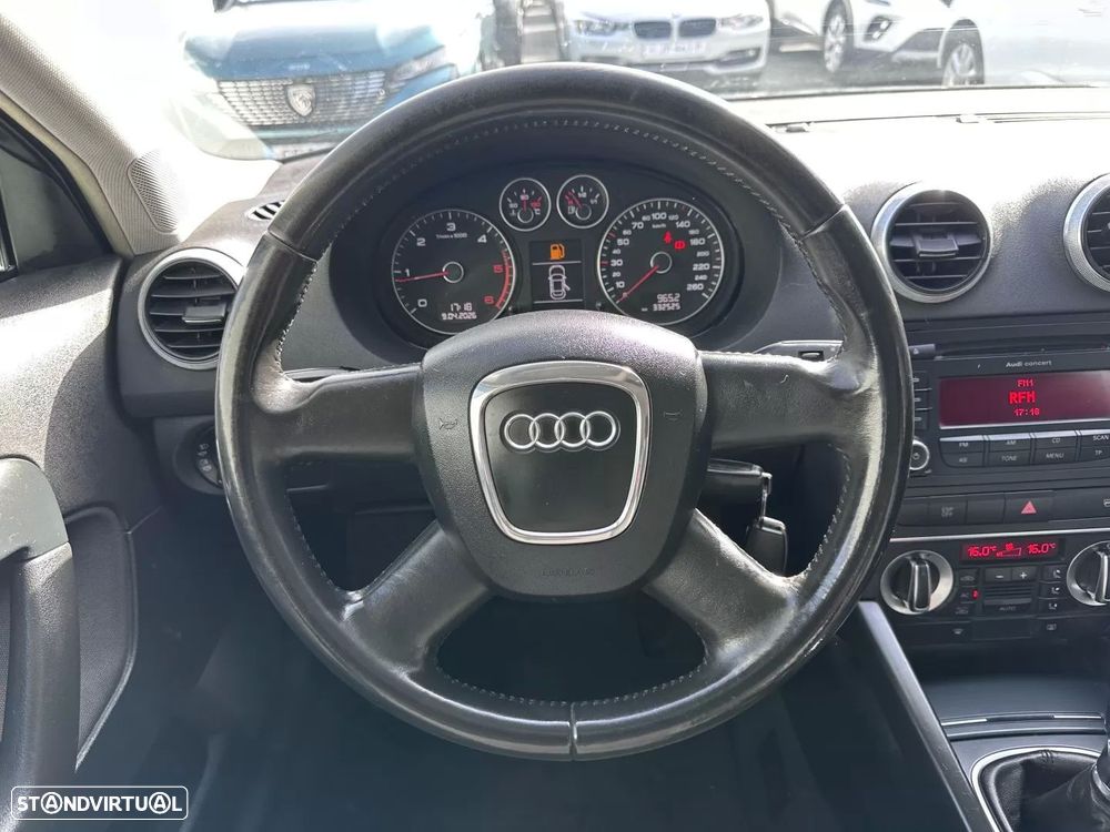 Audi A3 Sportback 1.9 TDi Sport - 21