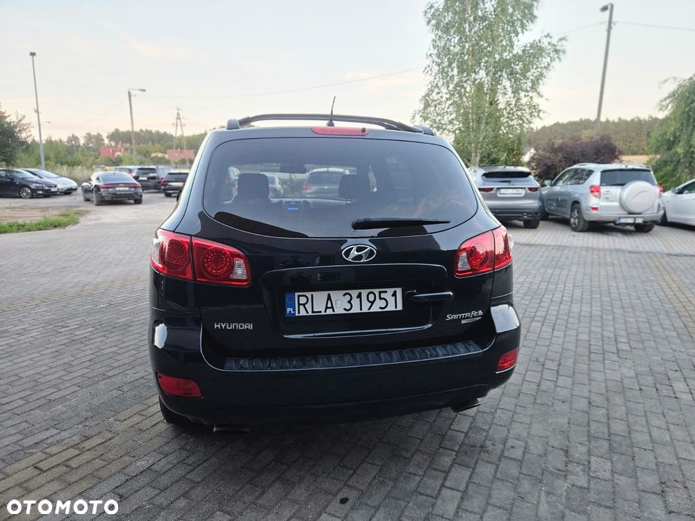 Hyundai Santa Fe - 3