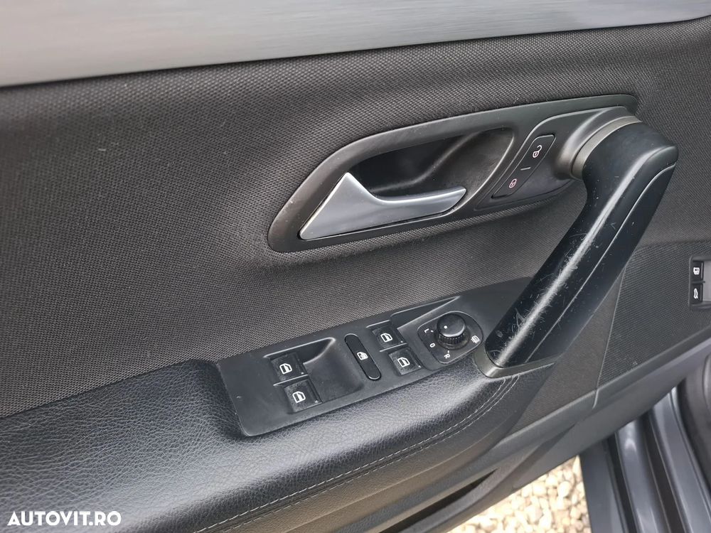 Volkswagen Passat CC 2.0 TDI BlueMotion Technology DSG - 13