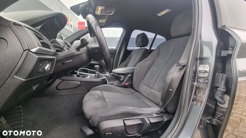 BMW Seria 1 116d Sport Line - 14