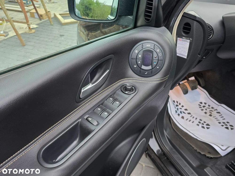 Renault Espace 2.0 Celsium - 31