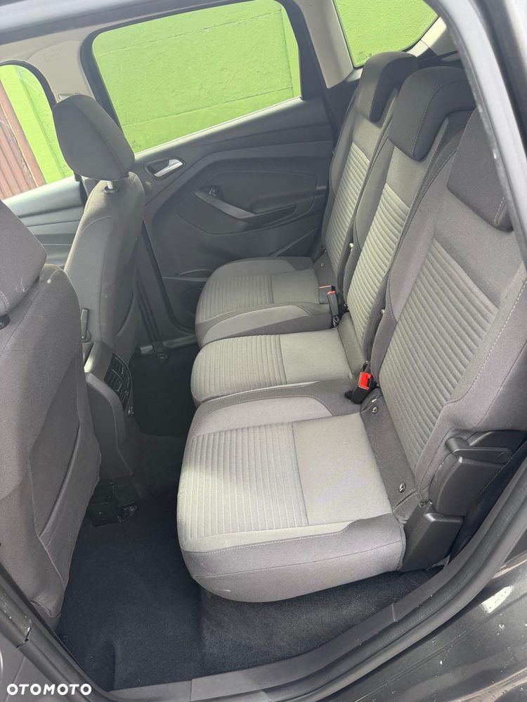 Ford C-MAX - 18