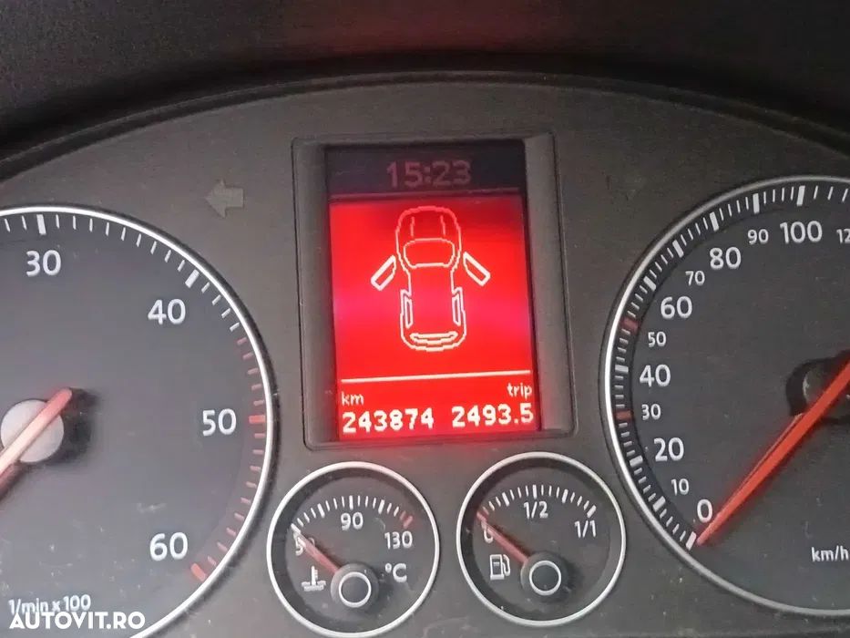 Volkswagen Golf Plus 2.0 TDI Comfortline DPF - 7