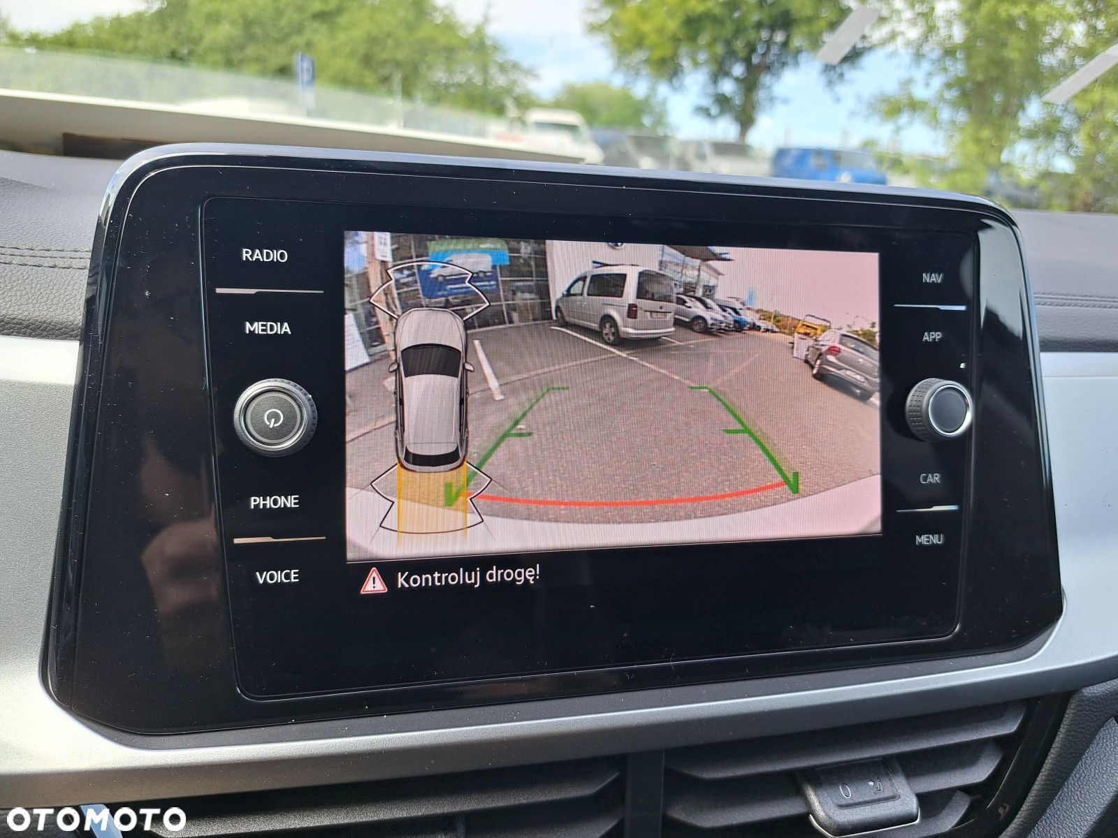 Volkswagen T-Roc 1.5 TSI Life Plus DSG - 22