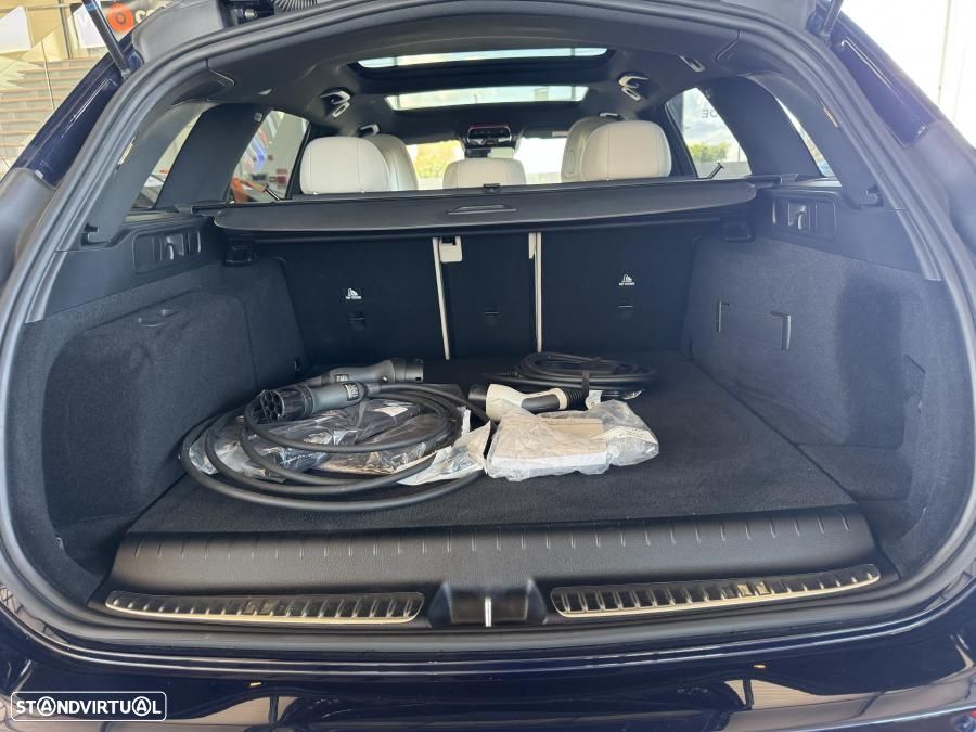 Mercedes-Benz C 300 e T 9G-TRONIC Avantgarde - 34