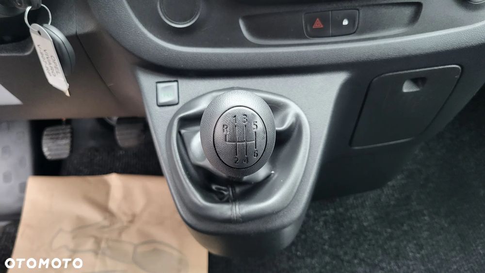 Opel Vivaro Long Brygadowka - 26