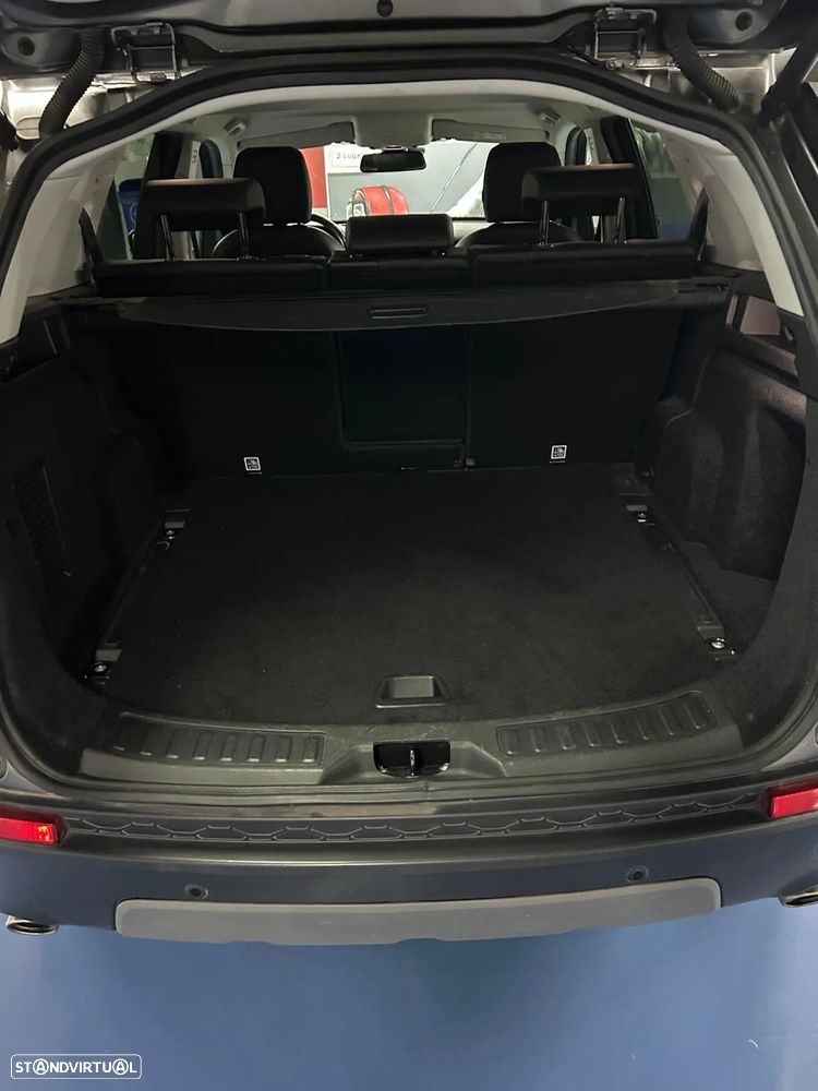 Land Rover Discovery Sport 2.0 eD4 HSE - 12