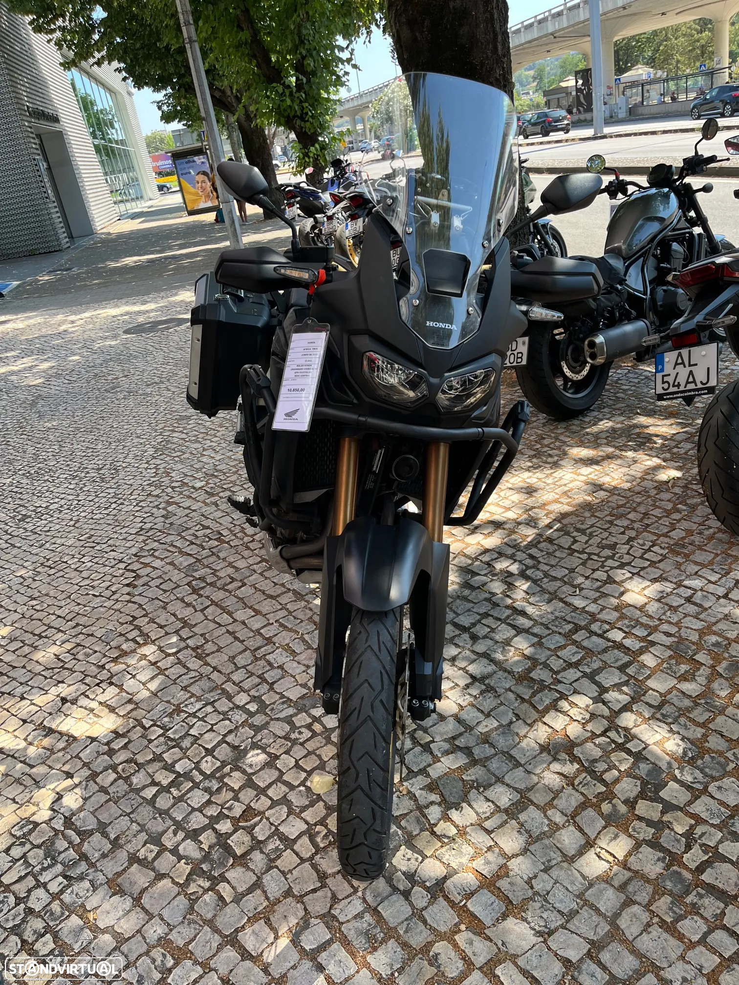 Honda CRF AFRICA TWIN - 2