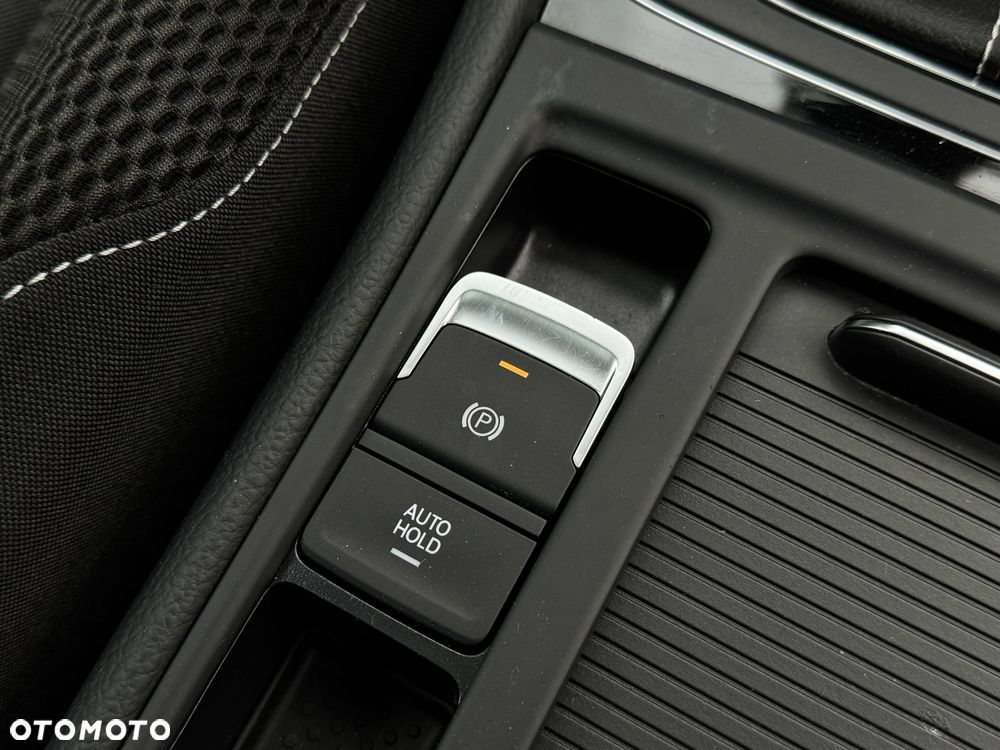 Volkswagen Golf 1.2 TSI BlueMotion Technology Cup - 12