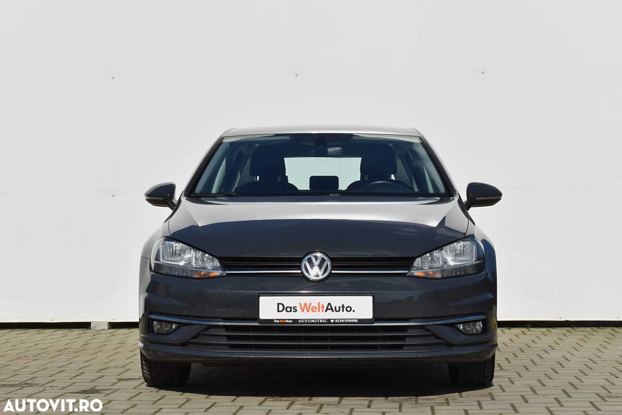 Volkswagen Golf 1.6 TDI Comfortline - 8