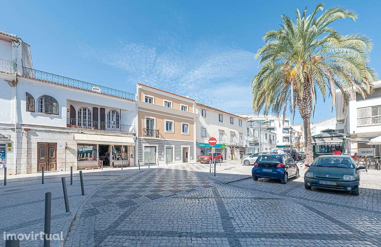 Apartamento T6 para venda - Grande imagem: 2/50