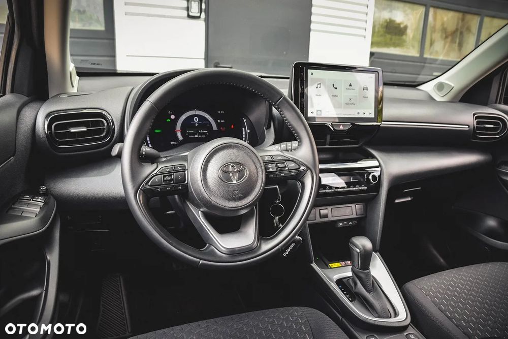 Toyota Yaris Cross Hybrid 1.5 Comfort - 27