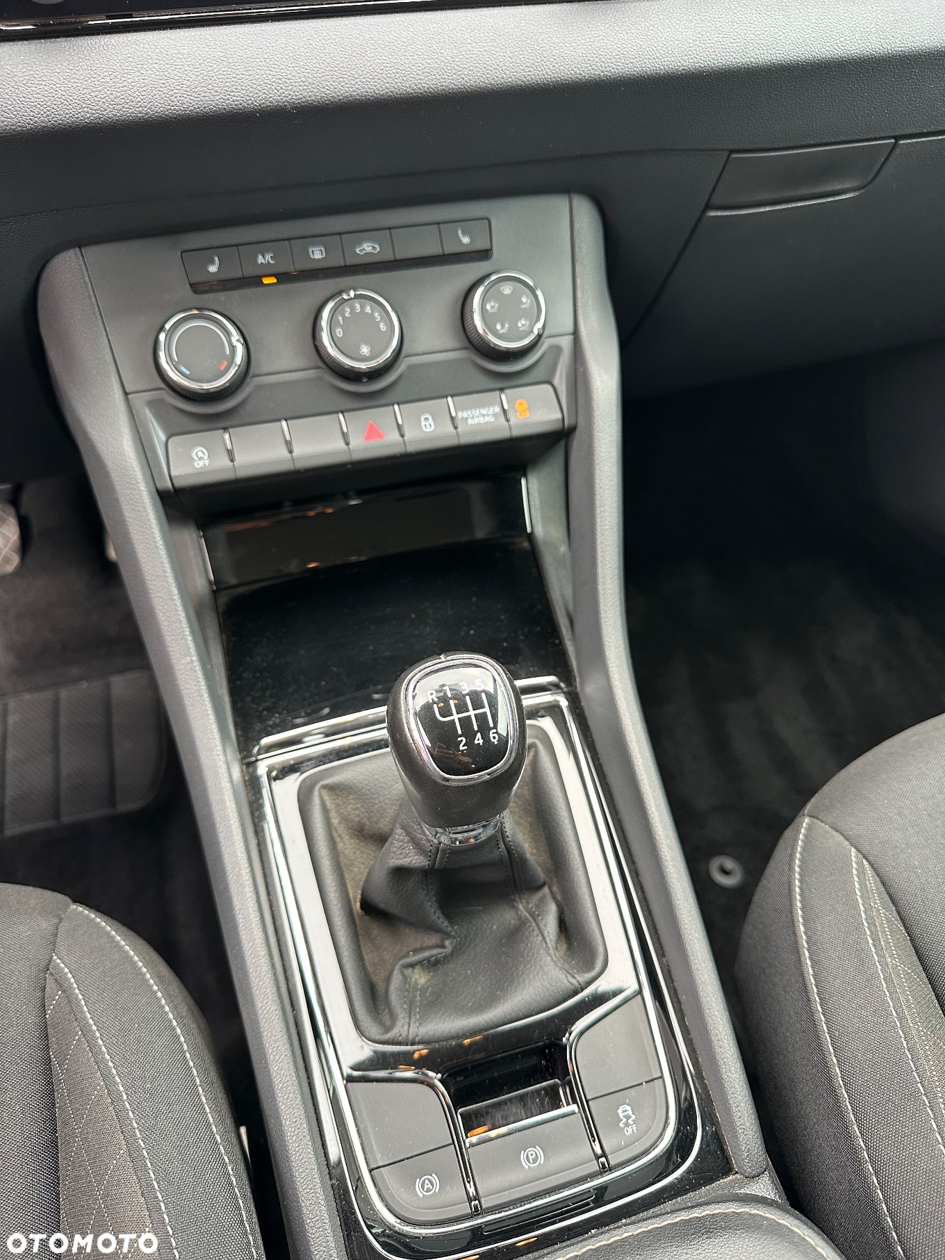 Skoda Karoq 1.0 TSI Ambition - 15
