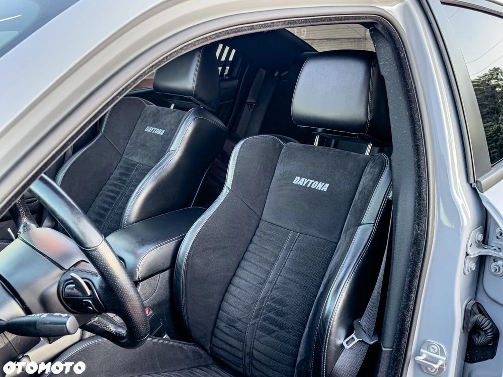 Dodge Charger 5.7 R/T Daytona - 7