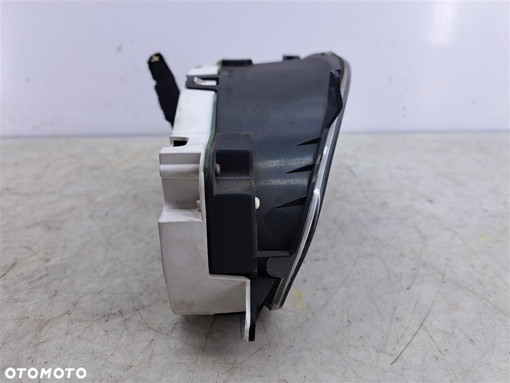 Licznik Jaguar X-Type 2.0 D 130KM 2001–2009 VISTEON 4X4F-10849-GC - 3