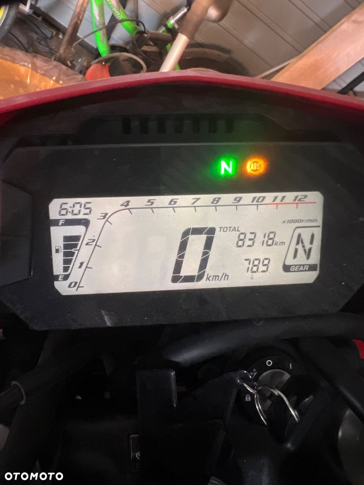 Honda CRF - 4